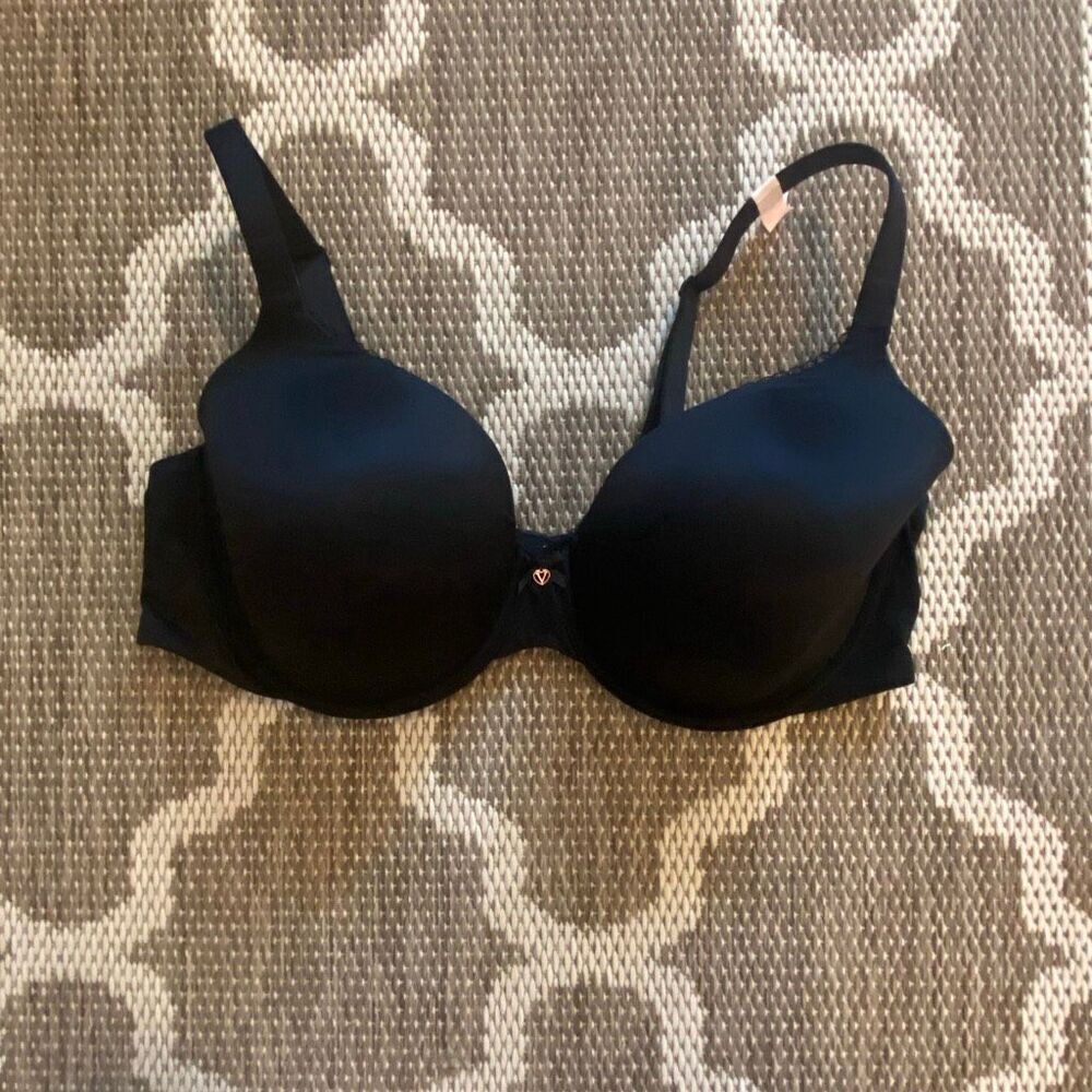 Victoria Secret perfect coverage bra size 40DD